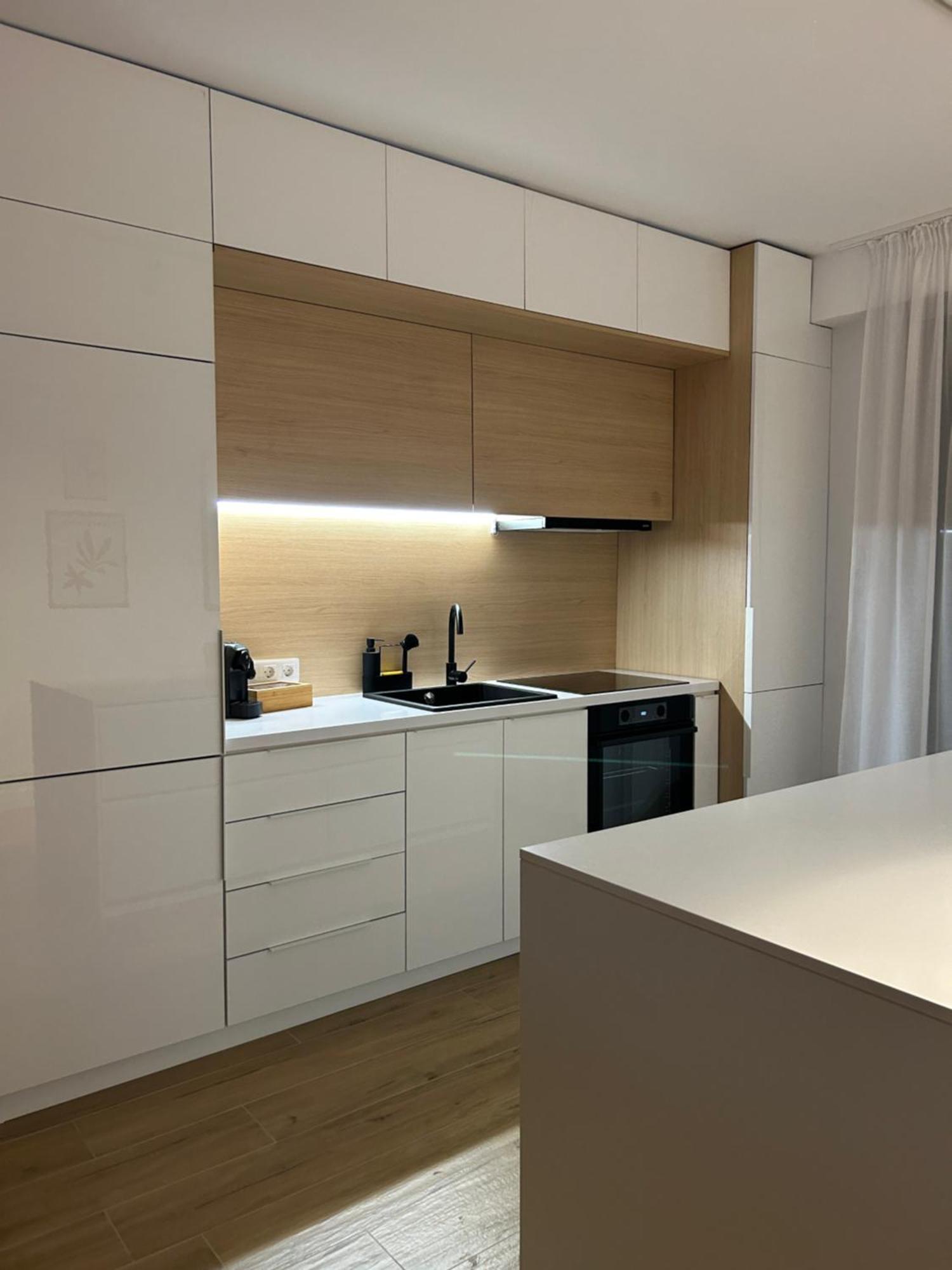 Mirror Apartments Satu Mare Ngoại thất bức ảnh